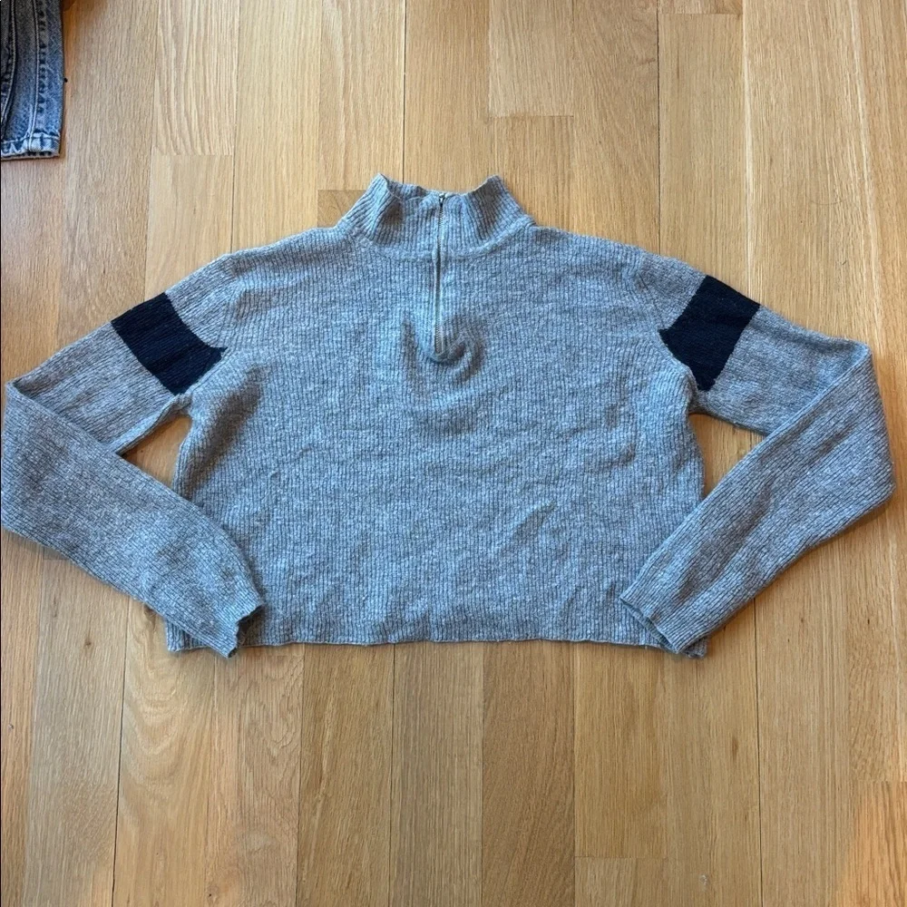 Brandy Melville Cropped Sweater Cashmere Blend Quarter Zip Mock Neck Grey OS